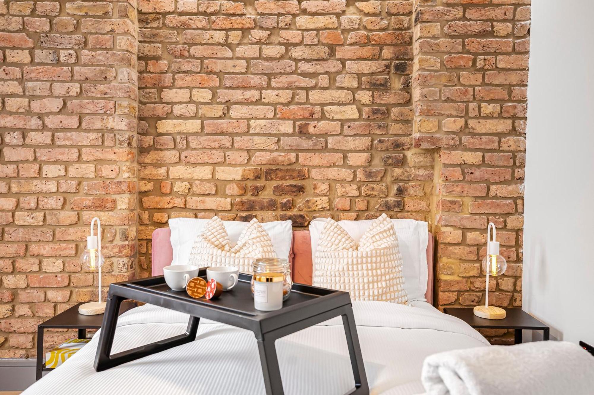 Stylish Modern Apartments By Livestay Short Lets & Serviced Accommodation London Nw6 ภายนอก รูปภาพ