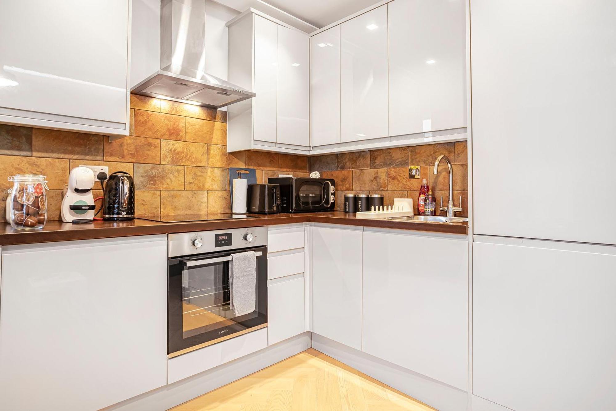 Stylish Modern Apartments By Livestay Short Lets & Serviced Accommodation London Nw6 ภายนอก รูปภาพ