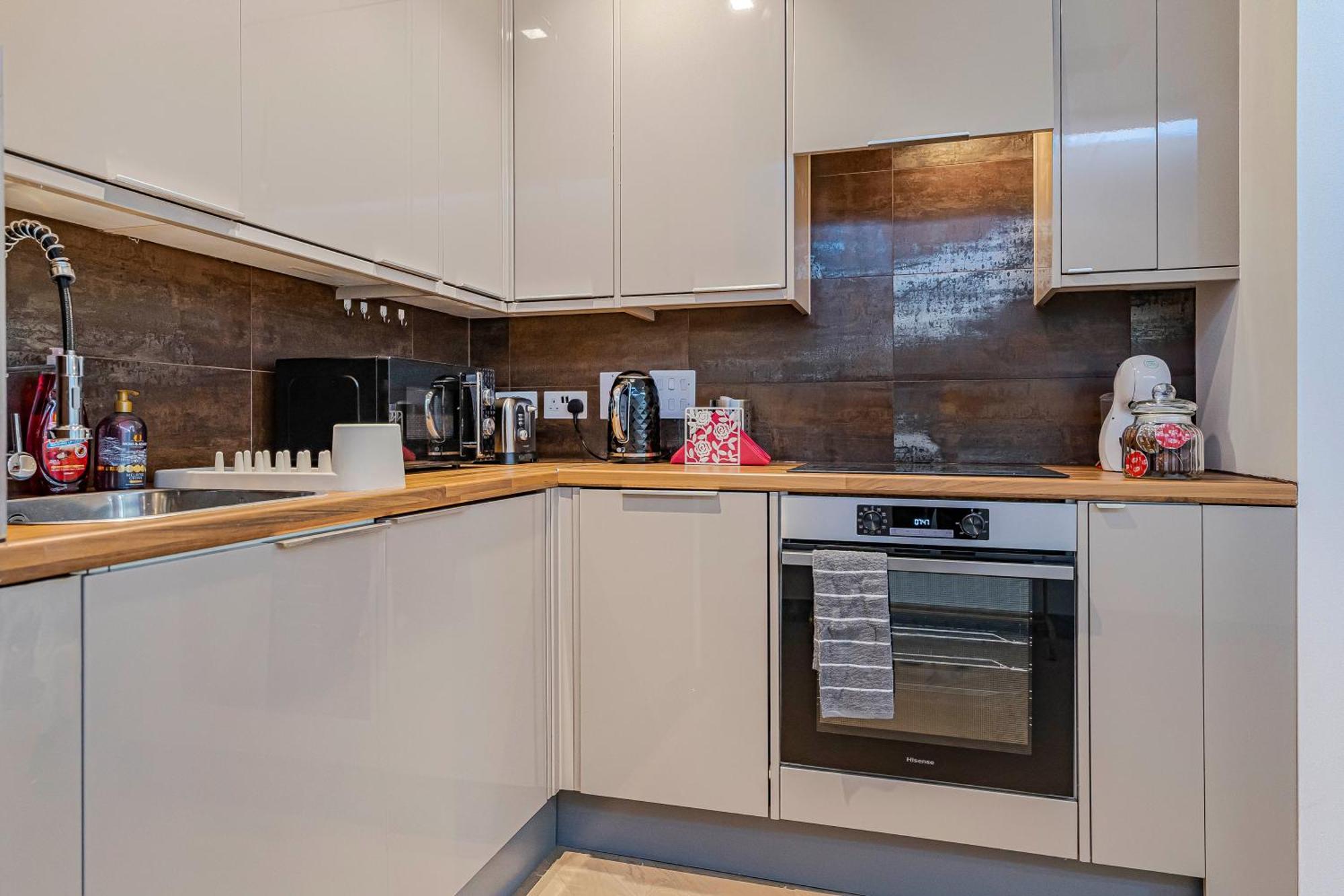 Stylish Modern Apartments By Livestay Short Lets & Serviced Accommodation London Nw6 ภายนอก รูปภาพ