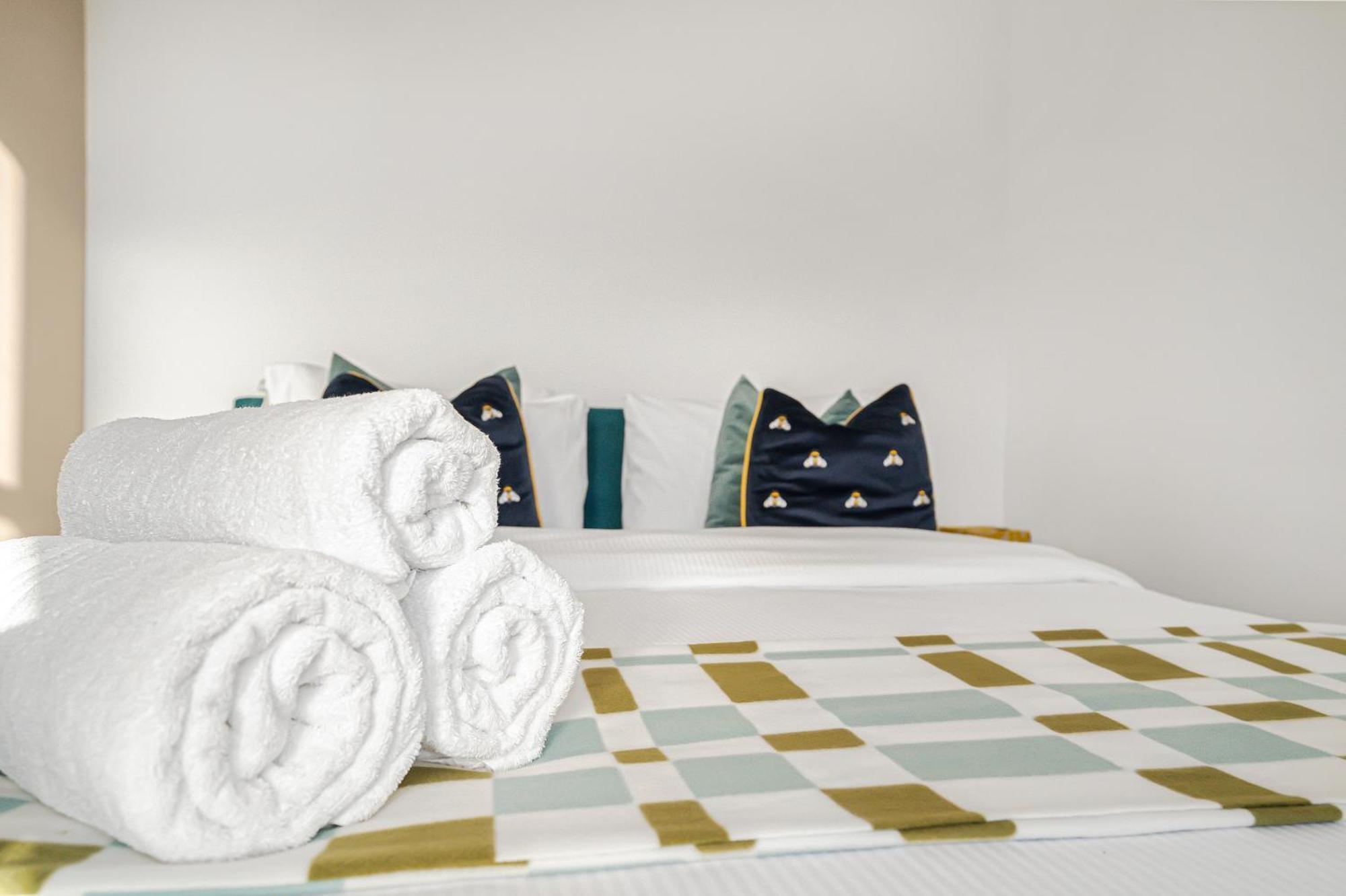 Stylish Modern Apartments By Livestay Short Lets & Serviced Accommodation London Nw6 ภายนอก รูปภาพ